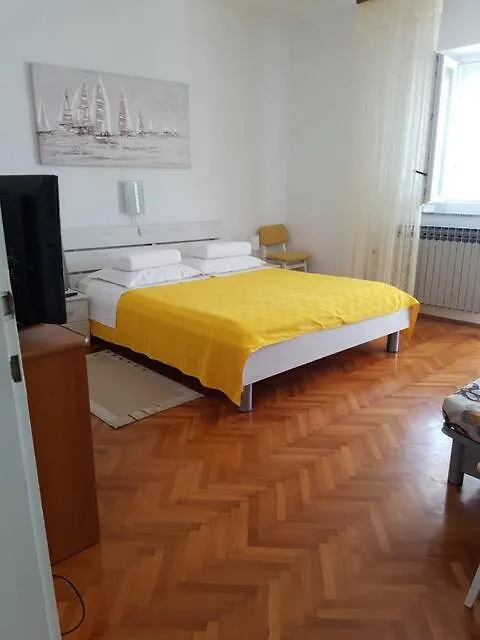 Apartments Lovorka Barbat na Rabu